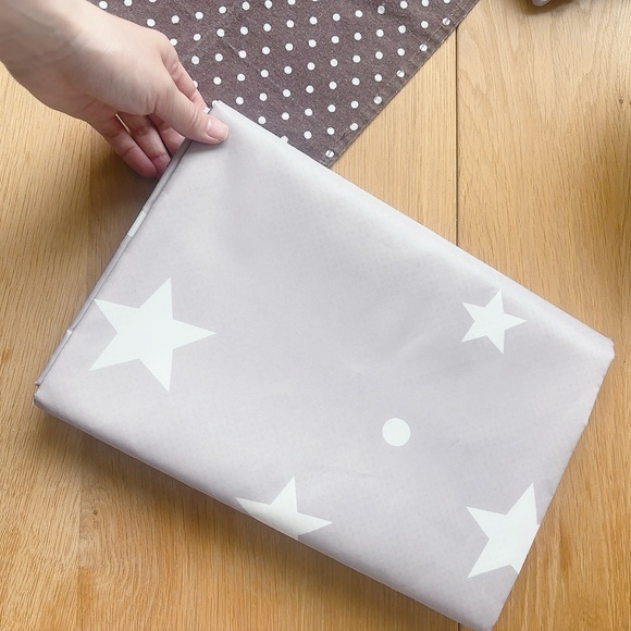 51” extra large Splat Mat for Under High Chair/ Baby Anti-slip Food Splash - Picture 11 of 13